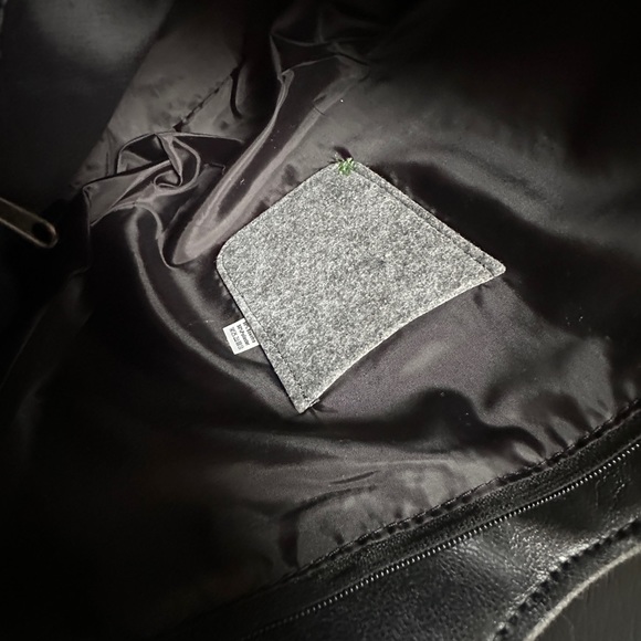 Handmade European Felt Handbag with Floral Embroidery, Gray/Black - Picture 7 of 12